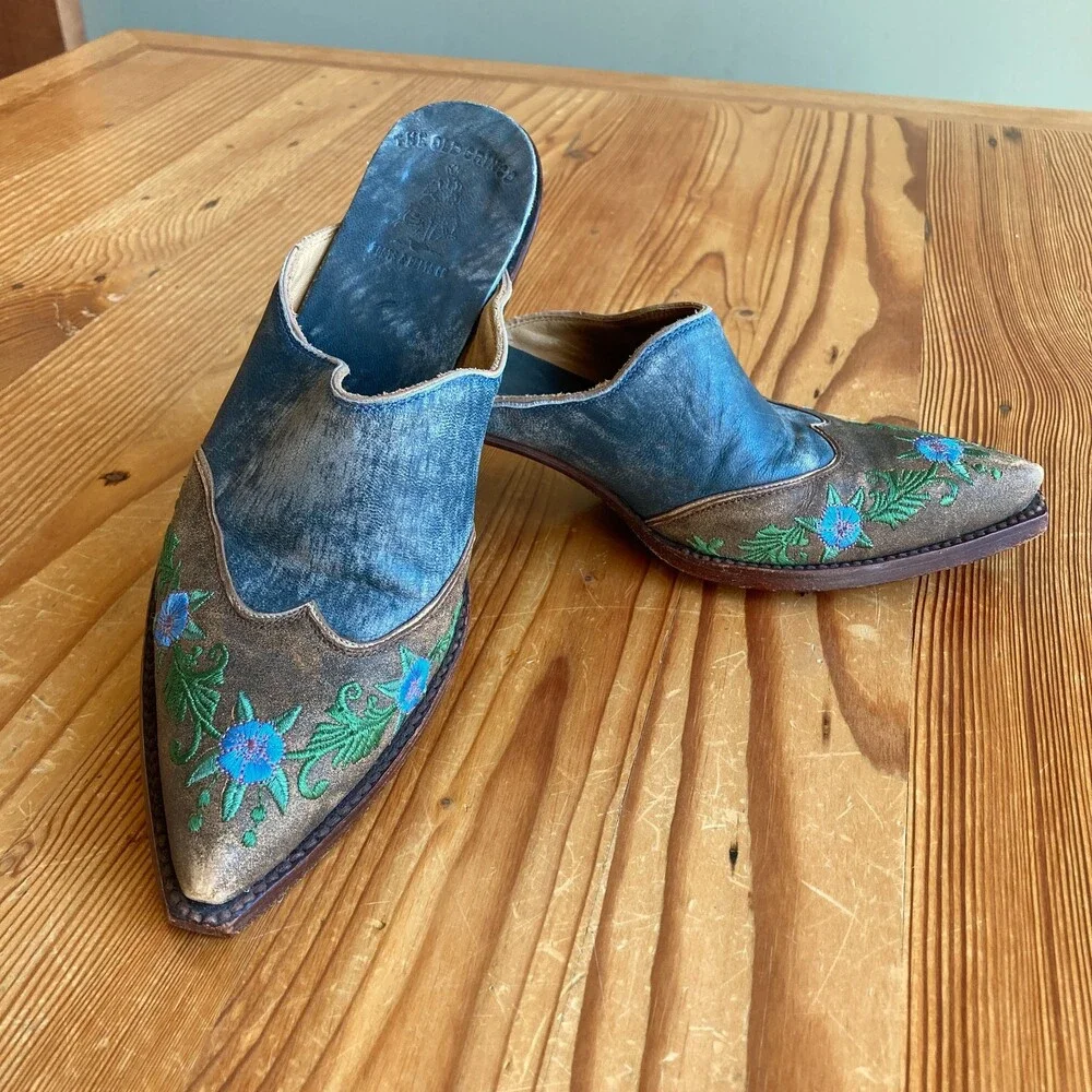 Old Gringo Blue Distressed Leather Western SnipToe Mules Shoes - Size 7 - 0811GR